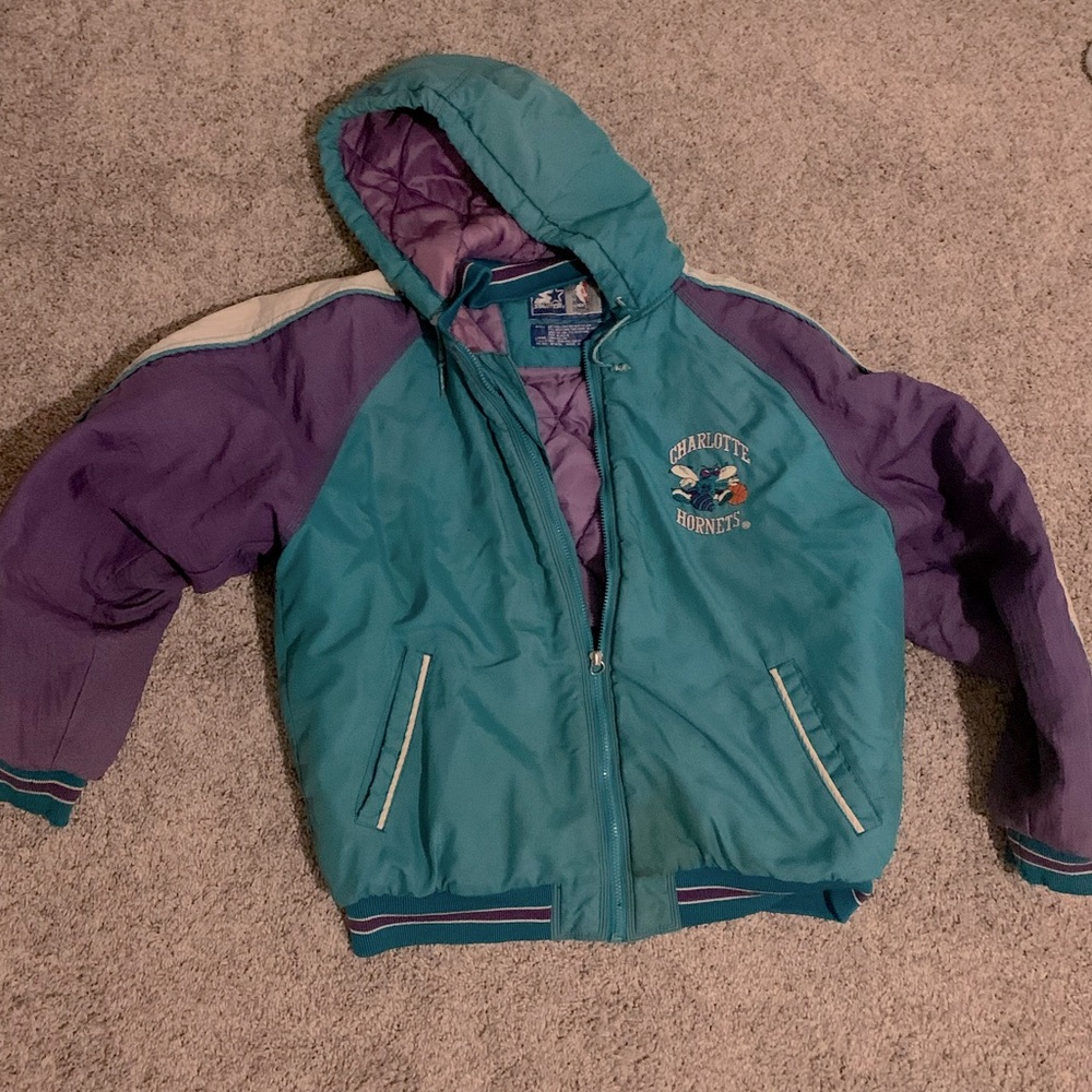 Vintage Starter Charlotte Hornets Jacket